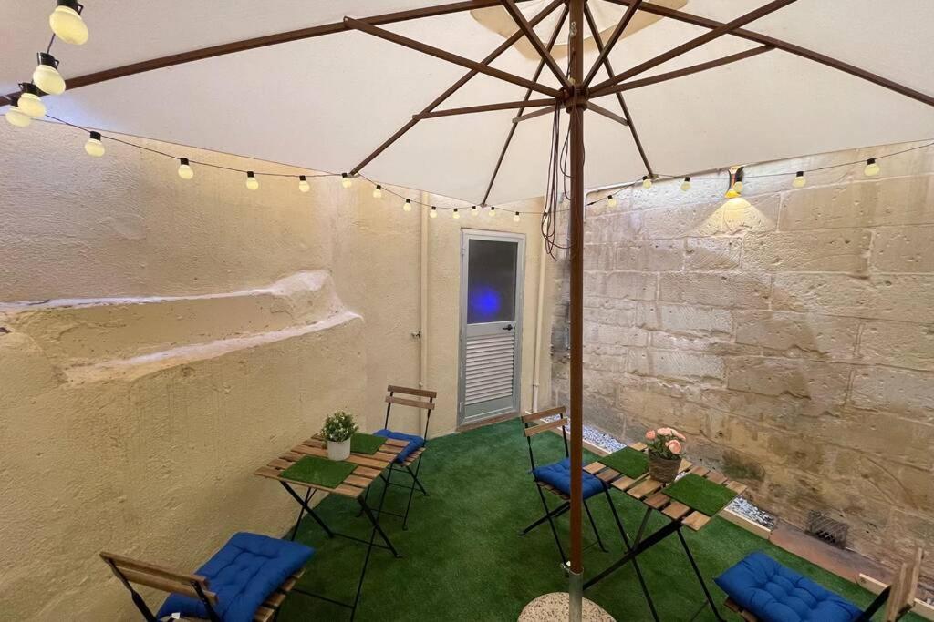 2 Bed Apt In Heart Of St Julians - 5Min From Seafront Saint Julian's Exterior photo